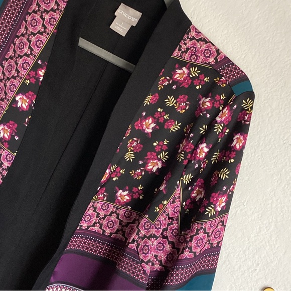 \Chico’s\• Silky Feel Kimono - Picture 2 of 14